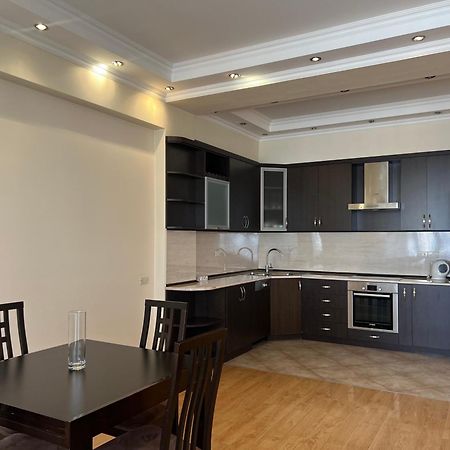 Sweet Home Apart-Hotel Erevan Exterior foto