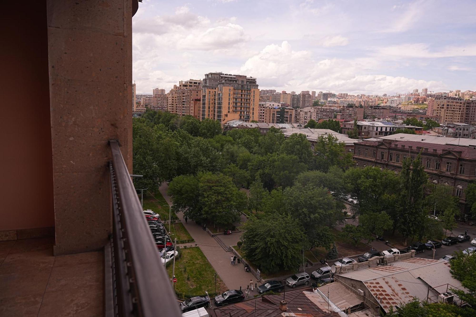 Sweet Home Apart-Hotel Erevan Exterior foto